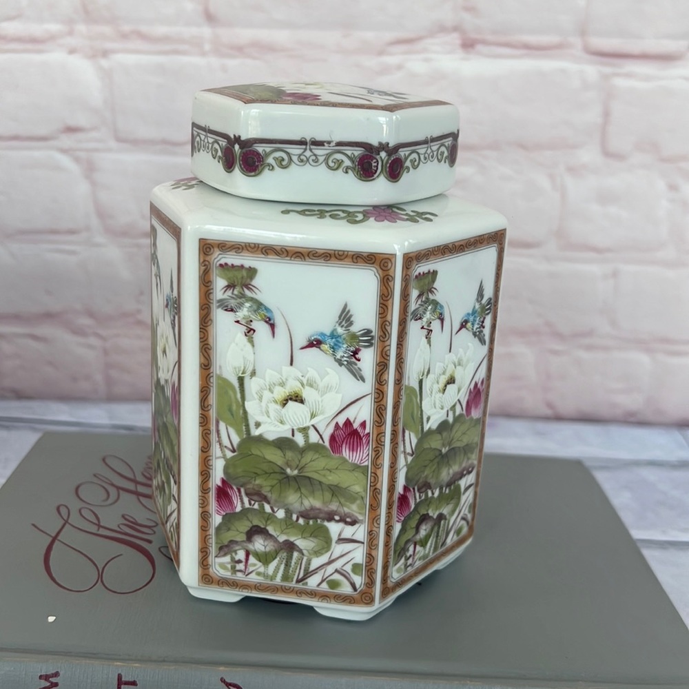 VINTAGE Ginger Jar TOYO MING LOTUS hexagon pink, green + birds